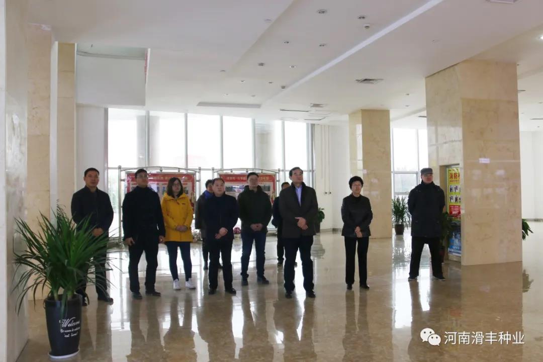 vkgame 威客电竞文体卫生产业设备集采综合服务平台图片