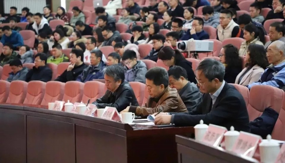 vkgame 威客电竞官方响应式多终端网页版面配置管理图片